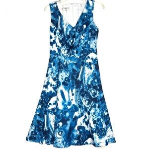 Evan Picone V Neck Fit and Flare Abstract Floral Patterned Dress Blue White 6